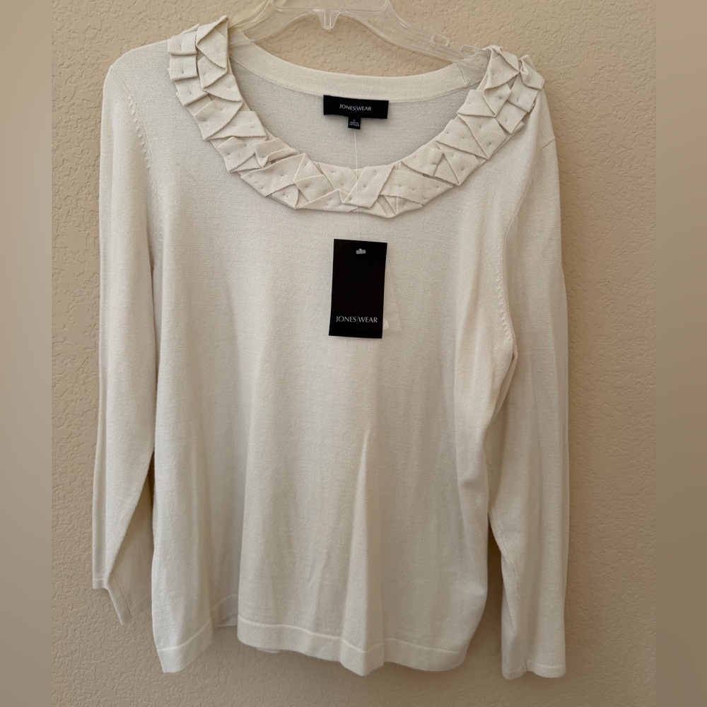 Jones Wear Ivory Ruffle-Neck Knit Sweater